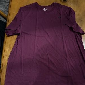 Men’s Maroon Size XXL Dri Fit Tshirt